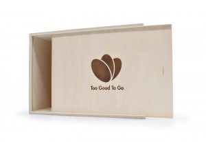 Embalagem de madeira com tampa deslizante